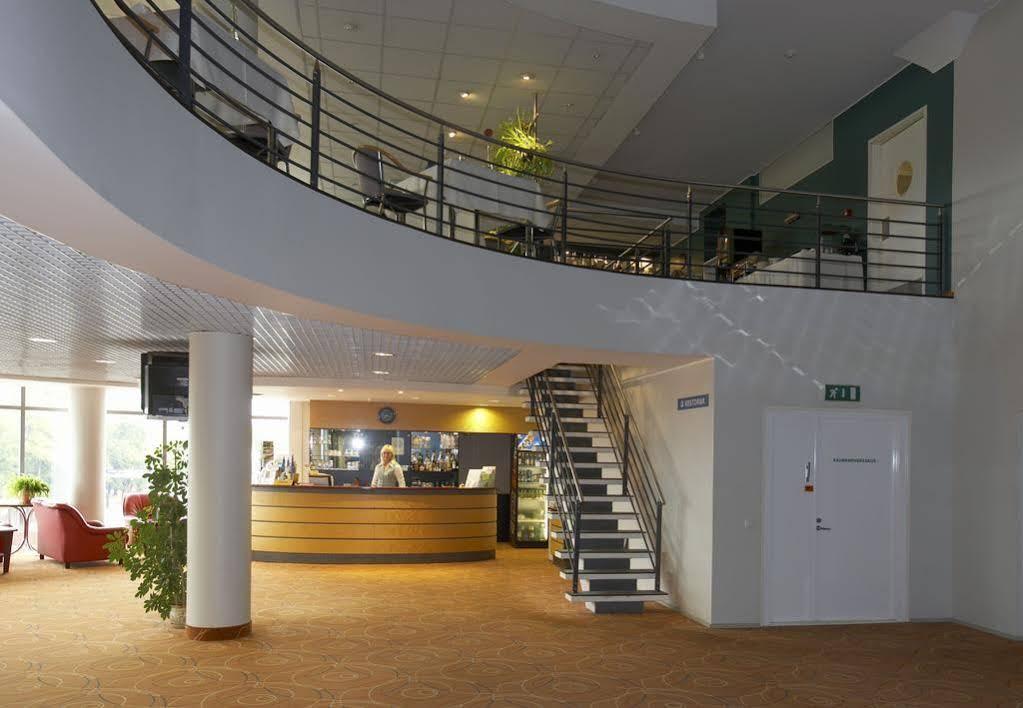 Centrum Hotel Viljandi Вільянді Екстер'єр фото