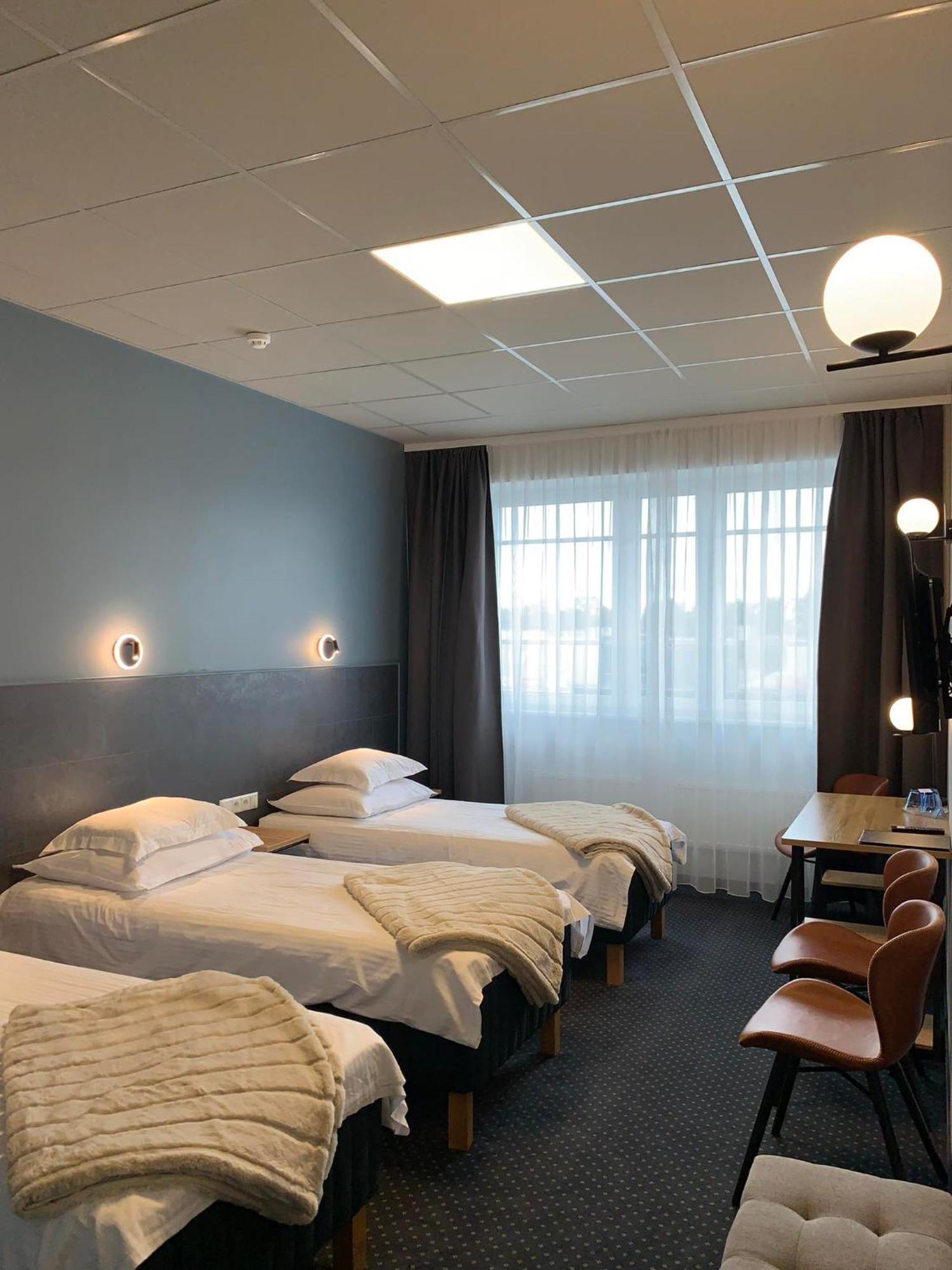Centrum Hotel Viljandi Вільянді Екстер'єр фото